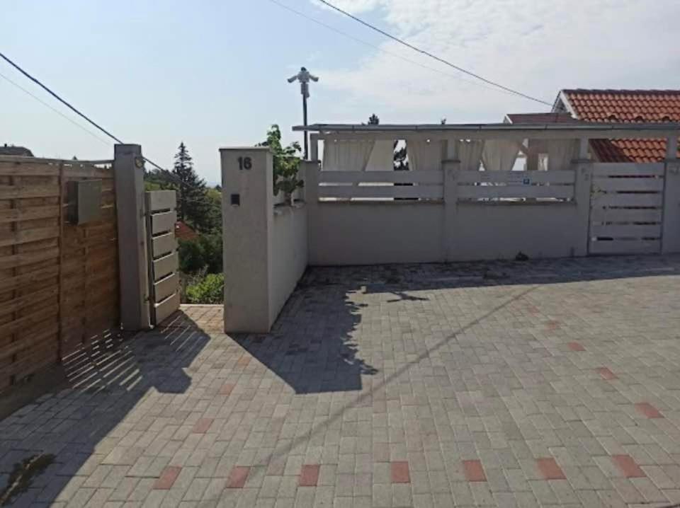 Balics Vendeghaz Villa Pécs Exterior photo